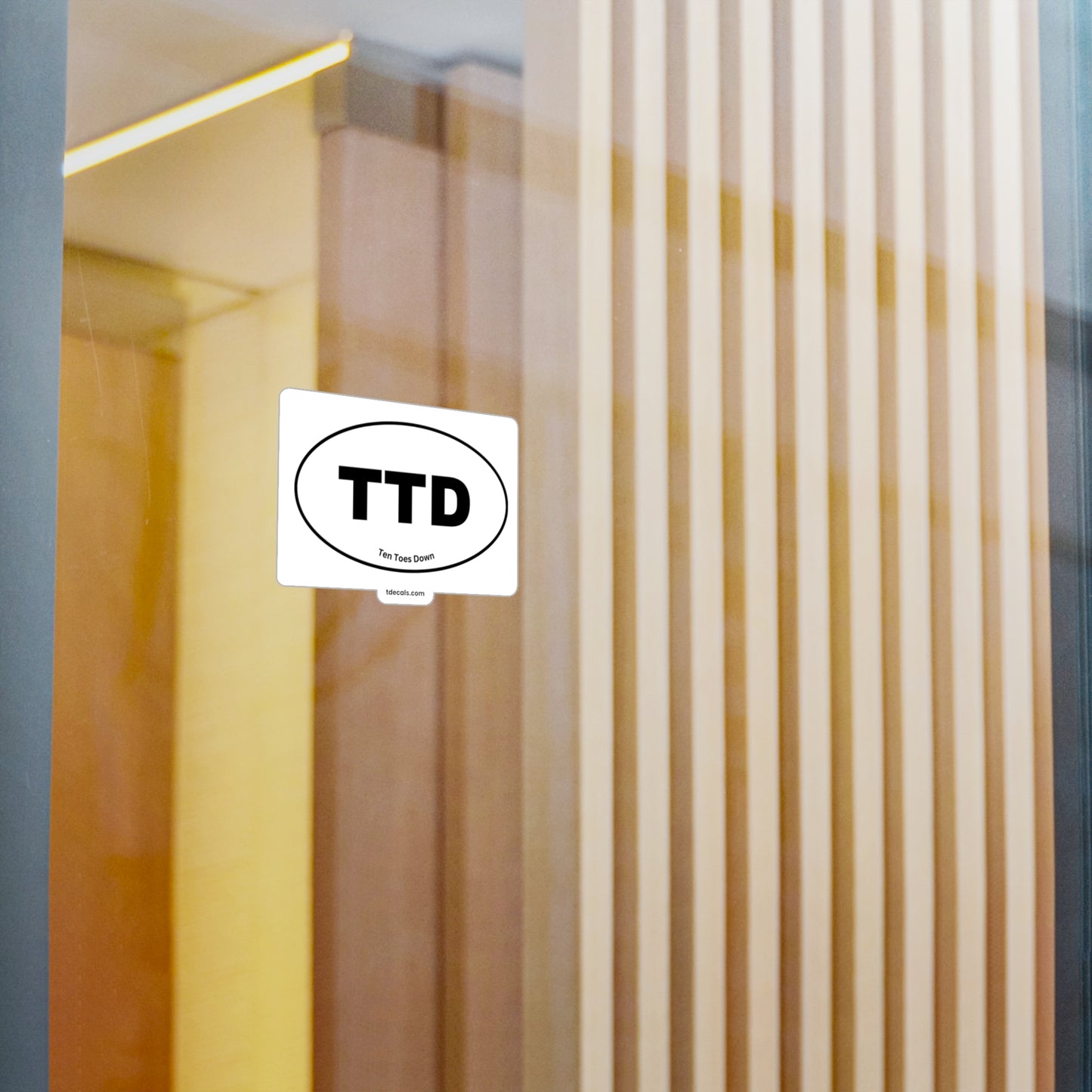TTD Kiss-Cut Vinyl Decal - Stylish Sports Decor for Fans